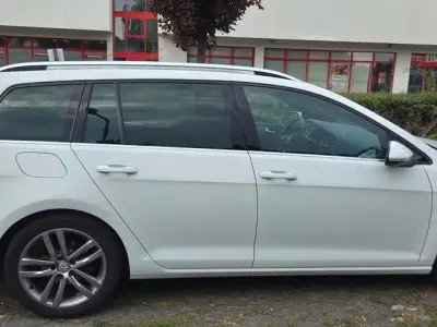 Gebraucht VW Golf VII Highline 150 PS (110 kW) 2016 Weiß Kombi