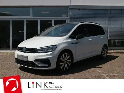Gebraucht VW Touran Highline 150 PS (110 kW) 2019 Pure white Van / Kleinbus