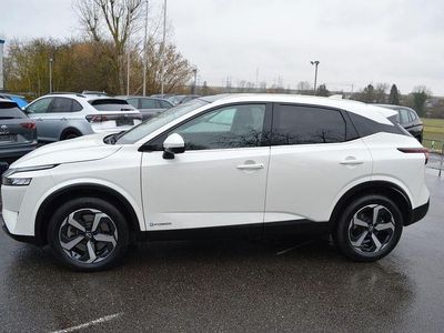 Gebraucht Nissan Qashqai N-Connecta 190 PS (139 kW) 2023 Weiß SUV