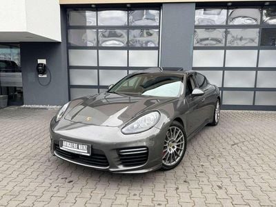 Porsche Panamera GTS