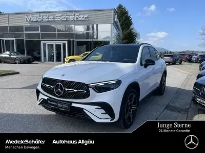 Gebraucht Mercedes GLC450 AMG 367 PS (269 kW) 2024 Unilack polarweiß SUV