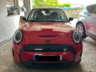 Gebraucht Mini Cooper SE 135 kW (184 PS) 2022 Rot Kleinwagen