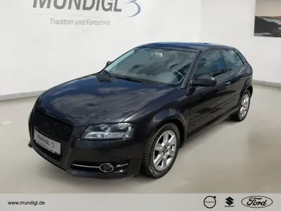 Gebraucht Audi A3 Attraction 105 PS (77 kW) 2011 Grau Kleinwagen