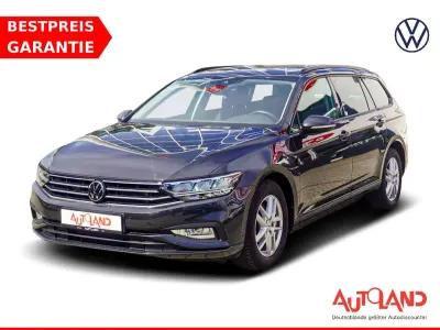 Gebraucht VW Passat 150 PS (110 kW) 2021 Mangangrau Kombi