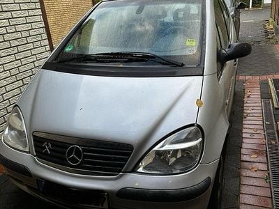 Mercedes A200