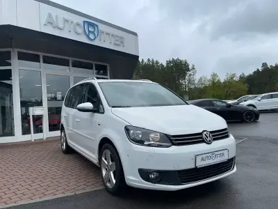 Gebraucht VW Touran Life 140 PS (102 kW) 2014 Andere Van / Kleinbus