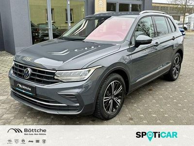Używany VW Tiguan Active 150 KM (110 kW) 2022 Andere farbe SUV