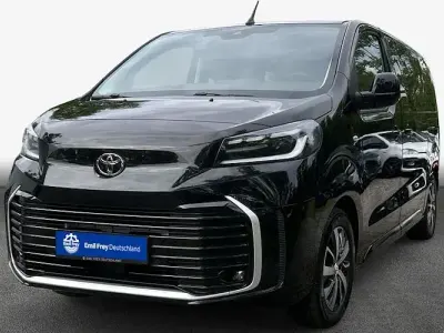 Gebraucht Toyota Proace Verso 177 PS (130 kW) 2025 Black metallic Kombi