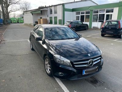 gebraucht Mercedes A180 Nightpaket/Stylepaket/Sitzheizung