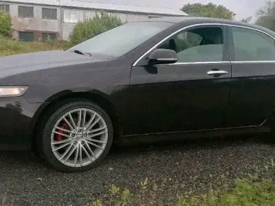 Käytetty Honda Accord Sport 140 HP (102 kW) 2006 Ruskea Sedan