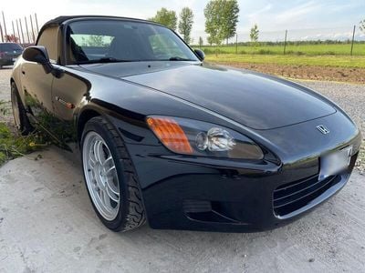 Honda S 2000