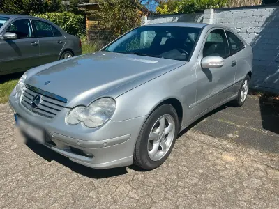 Usado Mercedes CL180 129 CV (94 kW) 2001 Plateado Coupe