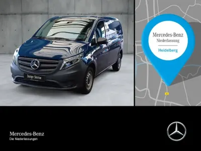 Gebraucht Mercedes Vito 163 PS (119 kW) 2022 Blau Van
