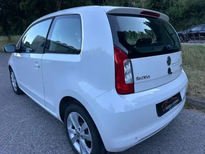 Gebraucht Skoda Citigo Ambition 75 PS (55 kW) 2012 Weiß Kleinwagen