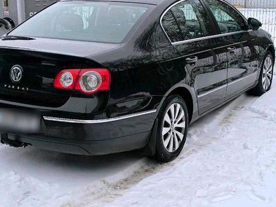 Gebraucht VW Passat 140 PS (102 kW) 2008 Schwarz Limousine