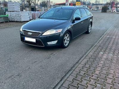 Gebraucht Ford Mondeo Ghia 163 PS (119 kW) 2010 Grau Limousine