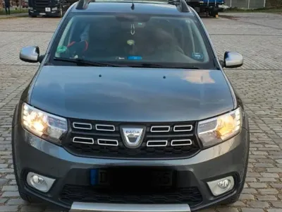 Gebraucht Dacia Sandero Stepway 90 PS (66 kW) 2018 Grau Kleinwagen