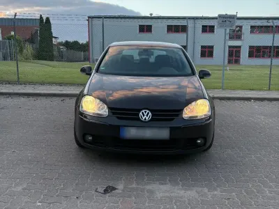 Gebraucht VW Golf V 140 PS (102 kW) 2005 Schwarz Kleinwagen
