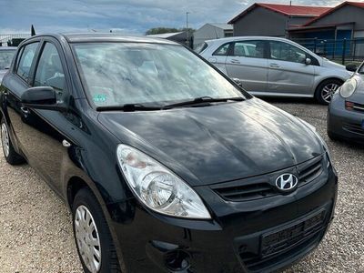 gebraucht Hyundai i20 1.2 Klima Euro 5 2 Hand TÜV Neu