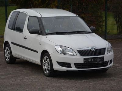 Weiß Gebraucht 2013 Skoda Roomster Van / Kleinbus | 5.200 € (Fairer Preis)
