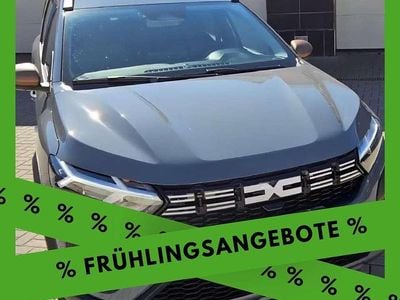 Gebraucht Dacia Jogger Extreme 141 PS (103 kW) 2025 Städtisches grau Van / Kleinbus