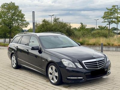Mercedes E220