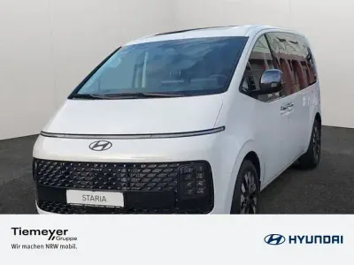 Neu Hyundai Staria Signature 224 PS (164 kW) 2026 Weiß Van / Kleinbus