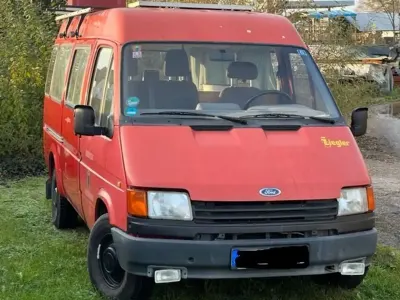 Gebraucht Ford Transit 77 PS (56 kW) 1990 Rot Van