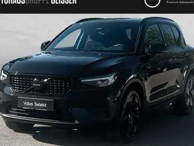 Gebraucht Volvo XC40 Plus 163 PS (119 kW) 2025 Onyx schwarz SUV