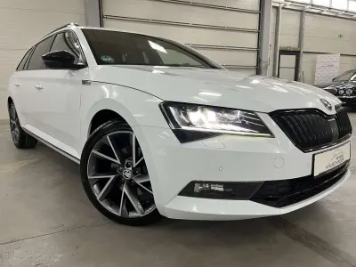 Gebraucht Skoda Superb SportLine 190 PS (139 kW) 2018 Weiß Kombi
