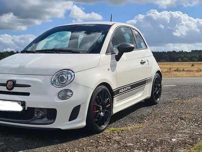Gebraucht Fiat 500 Abarth 179 PS (131 kW) 2016 Weiß Kleinwagen