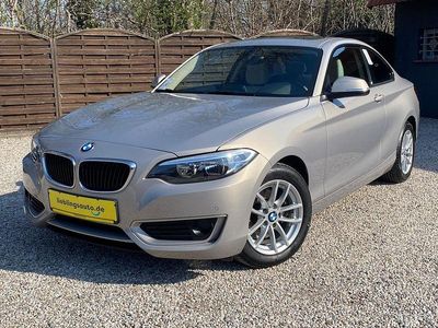 Gebraucht BMW 220 Sport Line 184 PS (135 kW) 2015 Silber Coupé