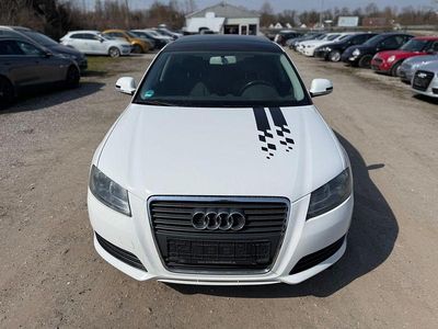 Gebraucht Audi A3 102 PS (75 kW) 2009 Weiß Kleinwagen
