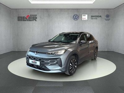 Neu VW T-Roc Life 150 PS (110 kW) 2025 Wolf grey schwarz SUV