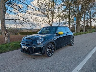 Gebraucht Mini Cooper SE 135 kW (184 PS) 2021 Blau Kleinwagen