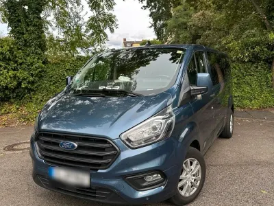 Gebraucht Ford Transit 131 PS (96 kW) 2019 Blau Van