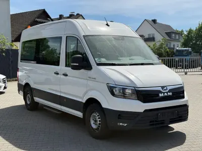 Używany MAN TGE 140 KM (102 kW) 2021 Biały Van