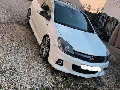 Gebraucht Opel Astra OPC 241 PS (177 kW) 2009 Weiß Coupé