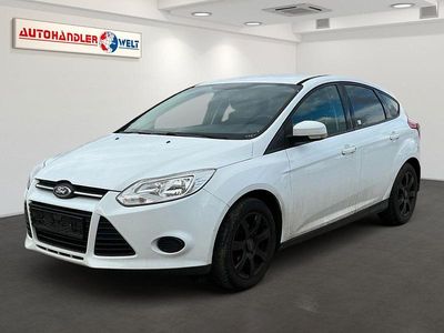 Gebraucht Ford Focus Trend 105 PS (77 kW) 2011 Weiß Limousine