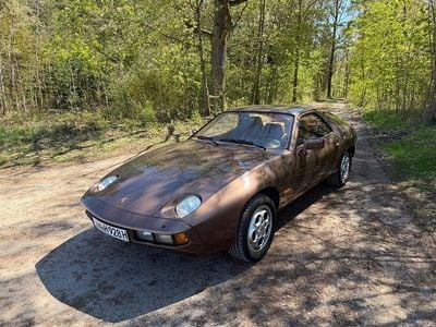 Used Porsche 928 245 HP (180 kW) 1979 Brown Coupe