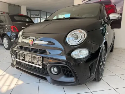 Gebraucht Abarth 595C Turismo 165 PS (121 kW) 2022 Schwarz Cabrio