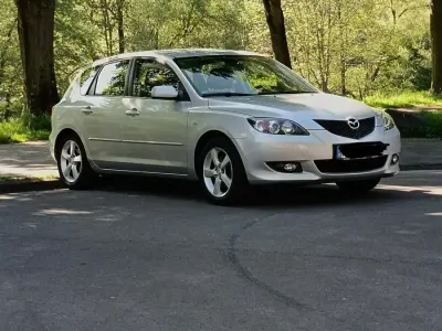 Brugt Mazda 3 105 HK (77 kW) 2005 Grå Hatchback