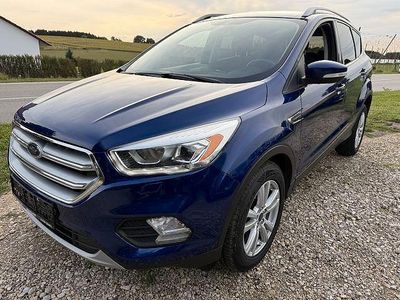 Gebraucht Ford Kuga Cool & Connect 120 PS (88 kW) 2017 Blau SUV