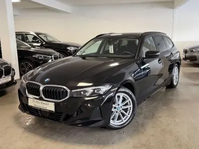 Gebraucht BMW 318 Shadowline 150 PS (110 kW) 2022 Schwarz ii Kombi