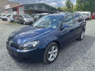 Gebraucht VW Golf VI 105 PS (77 kW) 2011 Blau Kleinwagen