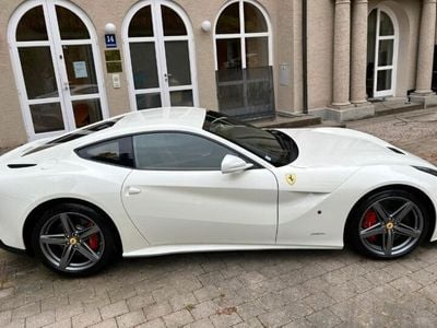 Ferrari F12