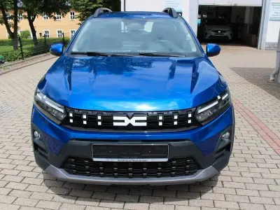 Neu Dacia Sandero Expression 110 PS (80 kW) 2025 Iron blau Limousine