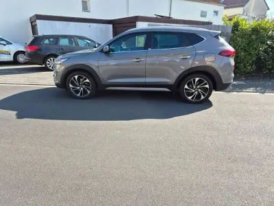 Gebraucht Hyundai Tucson Premium 177 PS (130 kW) 2022 Grau SUV