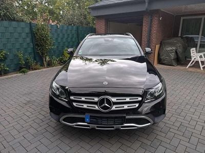 Gebraucht Mercedes E220 All-Terrain 194 PS (142 kW) 2017 Schwarz Kombi