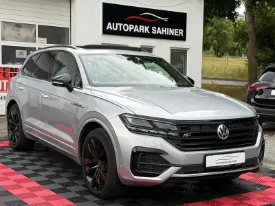 Gebraucht VW Touareg R-line 286 PS (210 kW) 2019 Florettsilber SUV